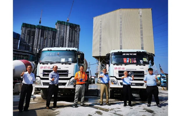 Dongfeng Concrete Mixer Trucks Receive High Praise from Masterpave